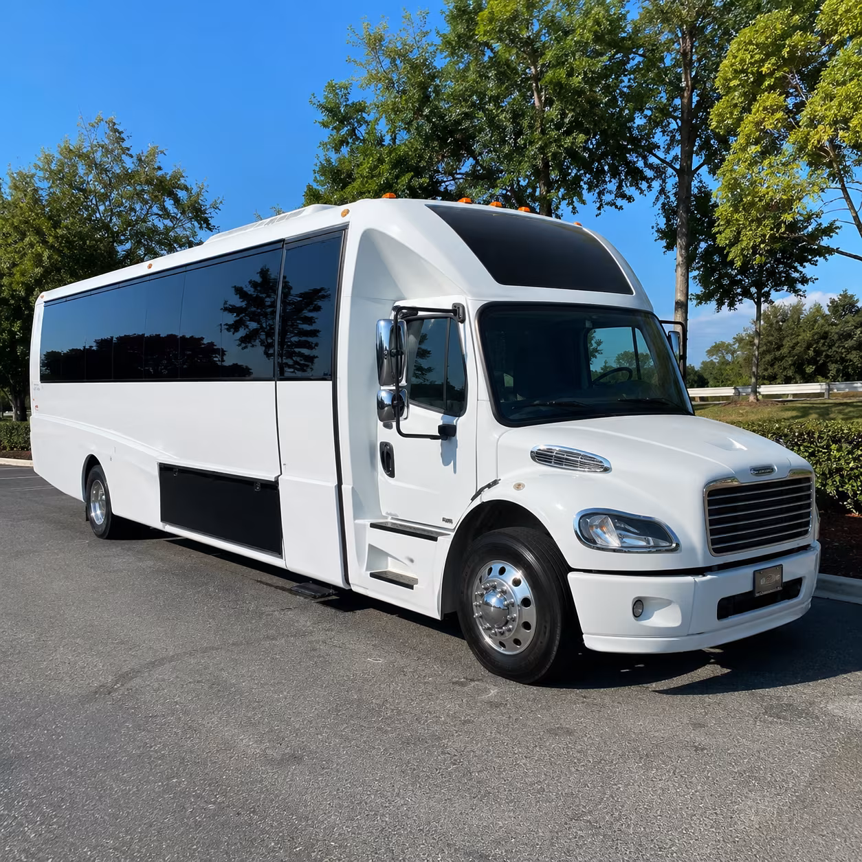 Queens Homecoming & Prom Party Bus Rentals